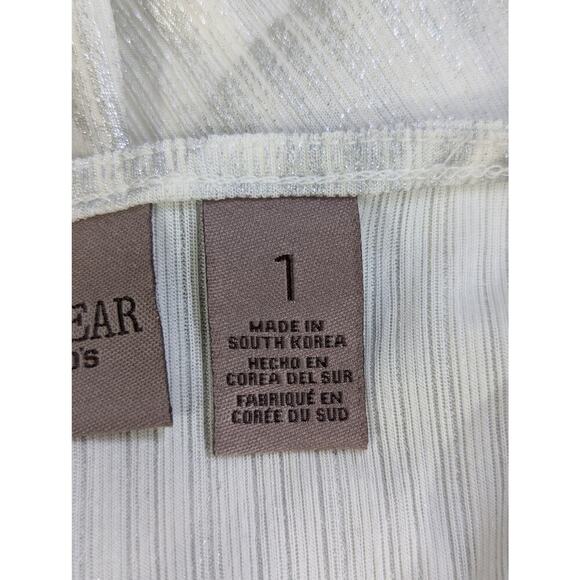 CHICO'S EASYWEAR! SUPER LIGHTWEIGHT, SILVER FLORAL ON WHITE, STRETCH TOP! SZ 6/8 - Picture 9 of 11